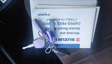 2015 Suzuki Swift auto- finance now 11.jpg